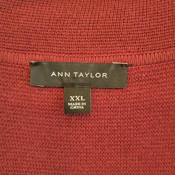 Ann Taylor's Women Plus 2XL Open Long Knitted Vest - Picture 6 of 7